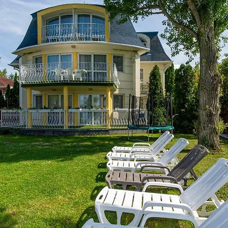 My Lake Hotel